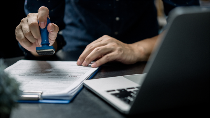 How Do Franchises Affect the Economy?